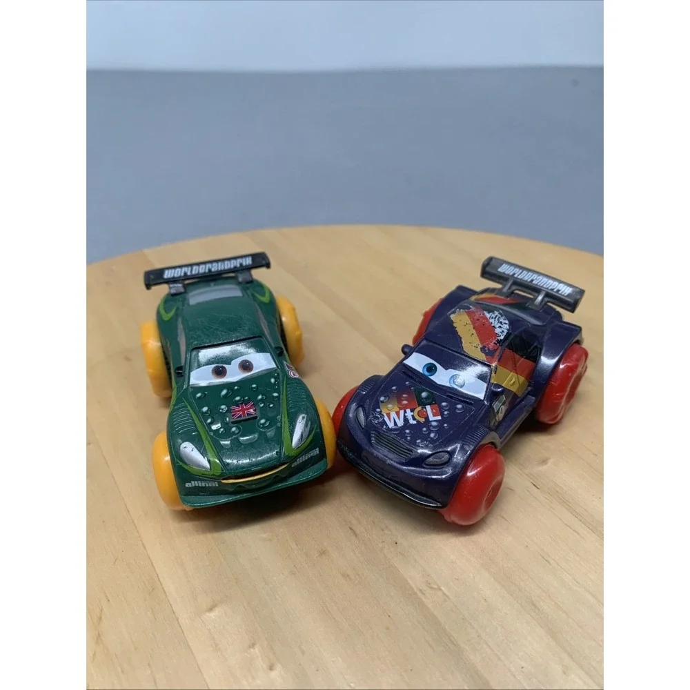 Disney Pixar Cars Hydro Wheels Lot~ Max Schnell & Nigel Gearsley Race On Water